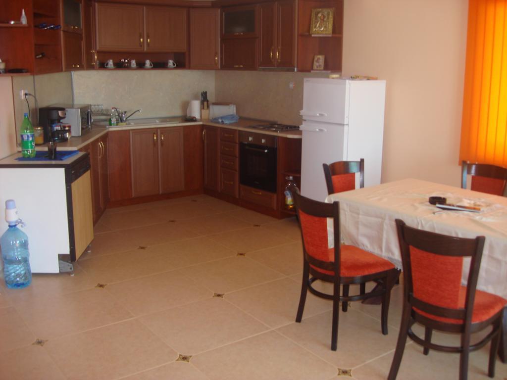 Villa Sunray Topola Εξωτερικό φωτογραφία